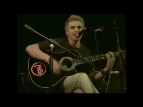 Видео: Иван Демьян (Группа 7Б) - Unplugged in Mezzo Forte. 10.02.2006