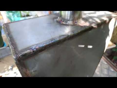 Видео: Бачок из нержавейки. Некоторые нюансы сварки электродами.