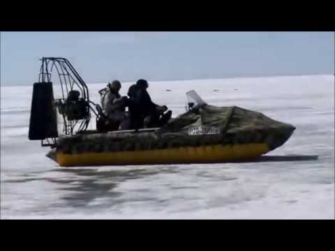 Видео: На рыбалку на аэролодках по льду Байкала