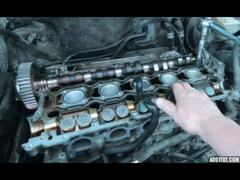 Видео: Снятие головки блока цилиндров VOLVO с гнутыми клапанами: 2001 V70 2.4 л