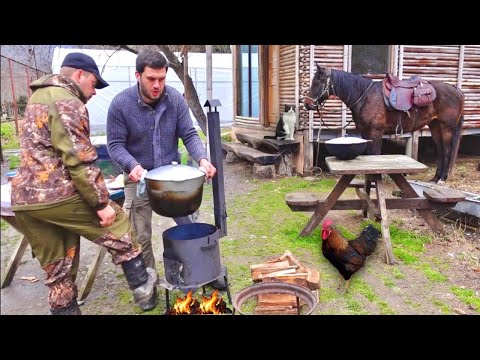 Видео: КАВКАЗСКАЯ КУХНЯ. АДЫГИ ВСЕГО МИРА ЕДЯТ ТАКОЙ СОУС ИЗ КУРИЦЫ