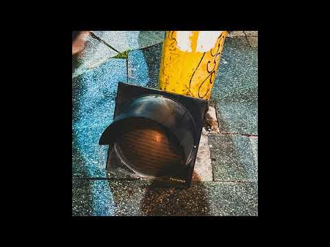 Видео: KIKO x 02 ludvic - Бързам Бавно