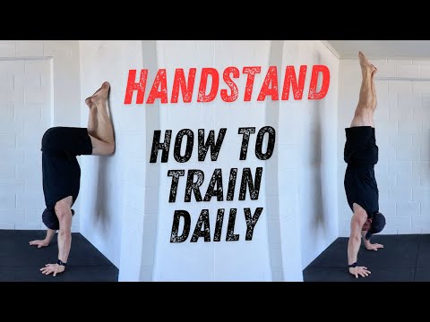 Видео: Лучшая ежедневная практика стойки на руках для всех уровней