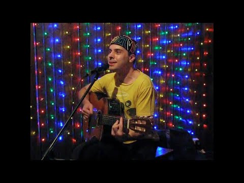 Видео: Ростислав Чебыкин — Пирожки про менестрелей