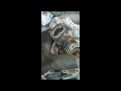 Видео: Установка коммутатора от ваз лада на Мазда 626 кронос