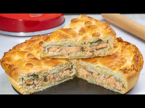 Видео: Пирог с красной рыбой 🥧👼🐟 удачная начинка и ВКУСНЕЙШЕЕ ТЕСТО на рыбный пирог!