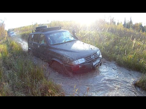 Видео: Great Wall Safe и SsangYong Musso рубятся по бездорожью.