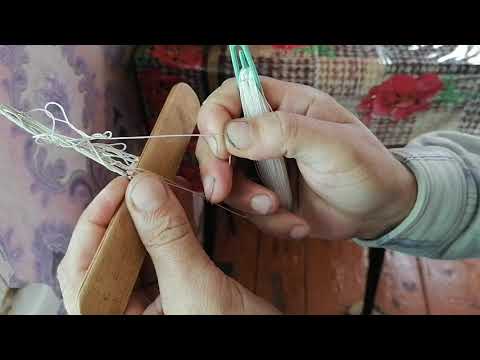 Видео: Рабочие узлы которыми вяжу, стыковка ячеек и гуляющая петля!