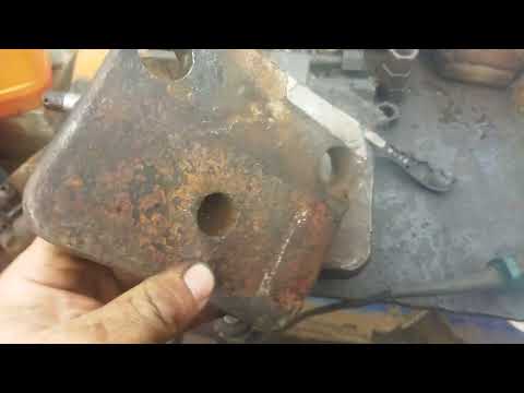 Видео: Бортжунал МАЗ. Замена кронштейнов аморта и наклон передней балки.