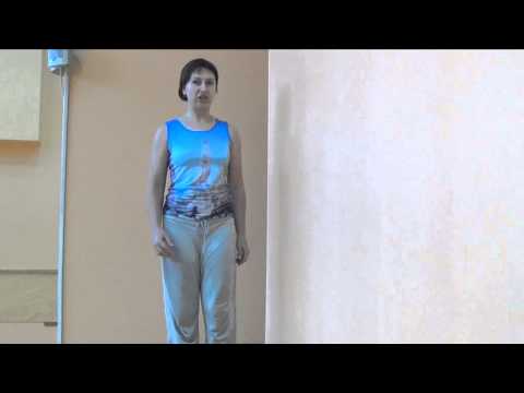 Видео: Уроки восточных танцев для начинающих. Волна