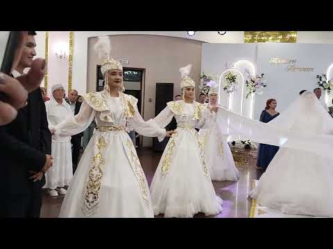 Видео: Той
