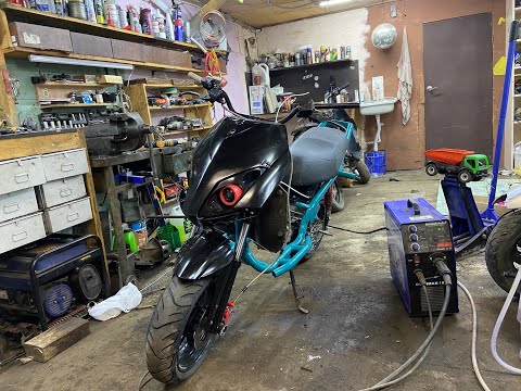 Видео: Stels vortex стант-машина или как построить из мертвеца валящий скутер?!ч.1