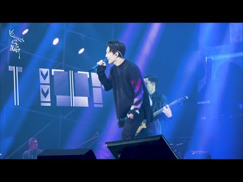 Видео: [Fancam] 莱拉 Leyla  Лейла - 迪玛希Dimash Димаш ,16/12/2017 D-dynasty Concert@ Changsha