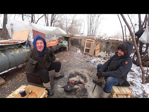 Видео: ПЕРЕМЕНЫ У БОМЖЕЙ КОТОРЫЕ ВЫЖИВАЮТ ЗИМОЙ НА УЛИЦЕ