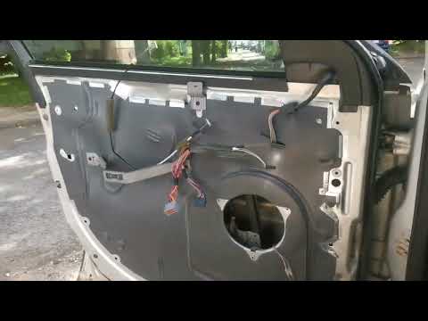 Видео: Chrysler Pacifica: замена ограничителя двери