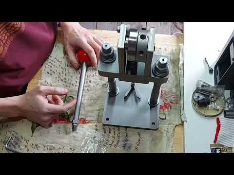 Видео: Пресс для матриц PCP. (пресс для изготовления полнотелых пуль)