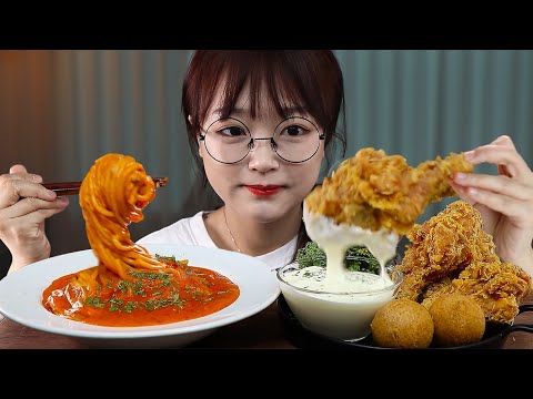 Видео: АСМР ЕДА ПАСТА И ЖАРЕНЫЙ ЦЫПЛЕНОК🍝🍗 | MUKBANG | EATING SHOW