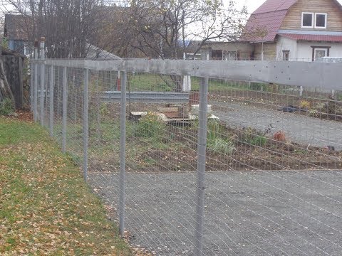 Видео: Забор из сварной сетки.