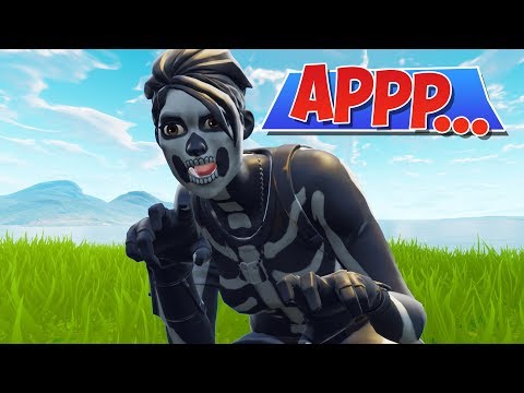 Видео: *ПУГАЕМ* ИГРОКОВ ФОРТНАЙТ [Fortnite Battle Royale]