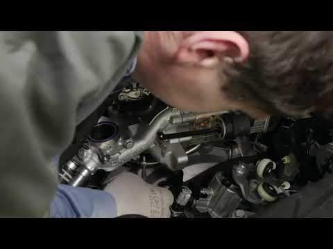 Видео: Установка вакуумного насоса на двигателе Opel B20DTH (LFS)