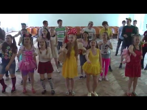 Видео: Выпуск 2015 г. Никополь 9 школа (часть 2)
