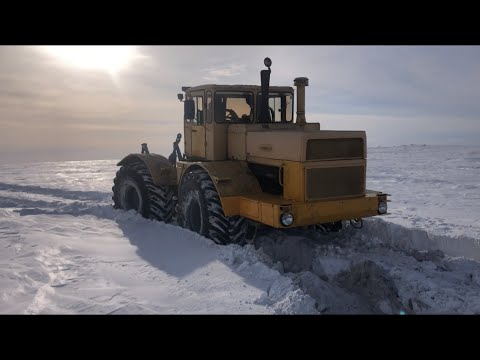 Видео: ТРАКТОР КИРОВЕЦ. Попали в снежный плен.