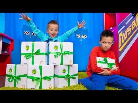 Видео: Артур и Давид ОБМАНУЛИ ПОДПИСЧИКОВ? Папа в ШОКЕ! Are Arthur cheated SUBSCRIBERS? Dad in SHOCK