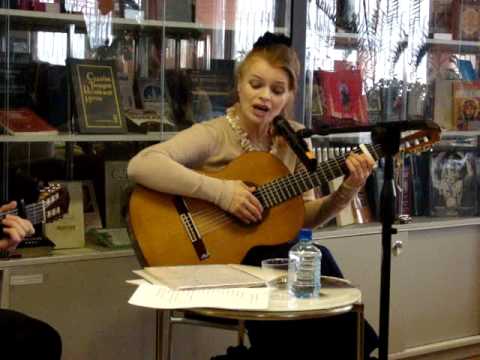 Видео: Наталья Горленко. Б.Окуджава "Эта женщина в окне"