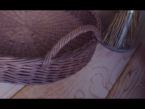 Видео: Как сплести простую крученную ручку | Weaving a twisted basket handle
