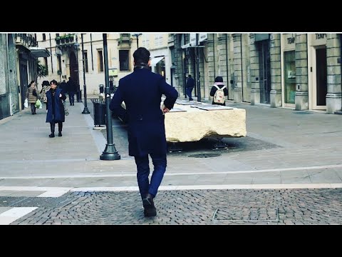 Видео: Как мужчины одеваются в Италии.. что носят, что нравится, что модно и в тренде