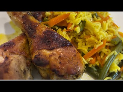 Видео: Куриные ножки с ярким рисом