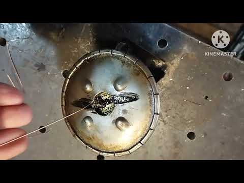 Видео: Як по "настоящому "замінити масло в старому авто ,ваз 09?