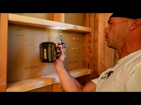 Видео: Сборная ниша в душе --- Как удалить стойку