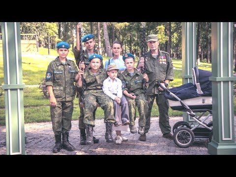 Видео: Знаком «Материнская слава» Московской области награждена Елена Ущеко из Раменского