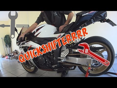 Видео: Смяна на свещи и поставяна на SP Quickshifter на CBR1000RR 2007г.