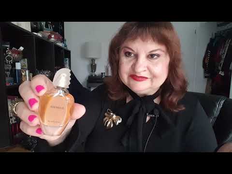 Видео: МОЯ КОЛЛЕКЦИЯ ПАРФЮМОВ GIVENCHY, ВОСПОМИНАНИЯ ПРО НОЧНЫЕ КЛУБЫ.СУМОЧКА ДЛЯ ОДРИ ХЕПБЕРН.