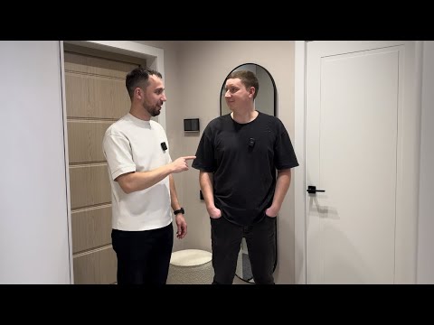 Видео: Обзор однокомнатной квартиры для перепродажи и замковый кварцвинил