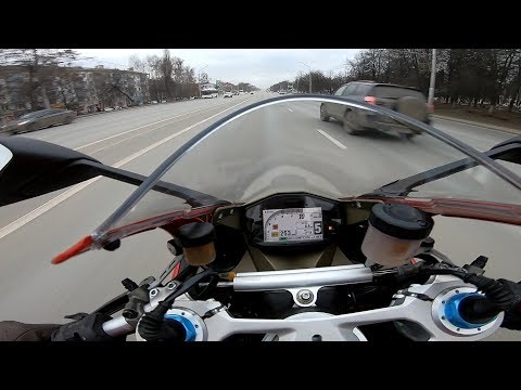 Видео: 260 км/ч при -11 градусах на Ducati Panigale S 195лс