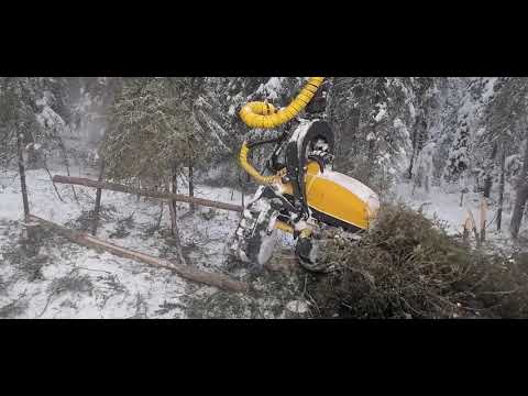 Видео: Моя работа. Оператор харвестера. Volvo 220.