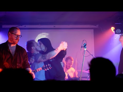 Видео: макулатура @ Город