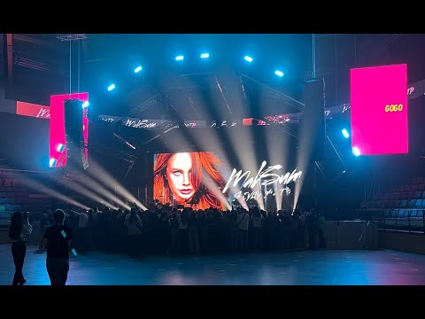 Видео: Концерт МакSим 18.11.2022 | КСК М1 Арена Санкт-Петербург | 4K 60fps