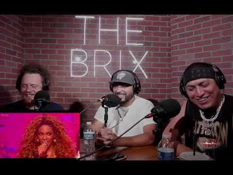 Видео: Реакции Lit Up AV: Бейонсе — The Beautiful Ones (Гластонбери, 2011)