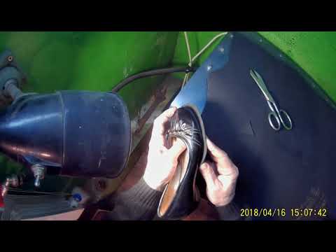 Видео: 11 прошив подошвы и замена подметки (профилактика)