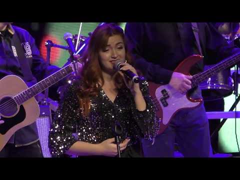 Видео: Алёна Лунич и ВИА Авангард - Телефонная книжка