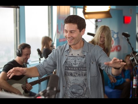 Видео: Антон и Виктория Макарские - Грузинская Песня (LIVE @ Авторадио)