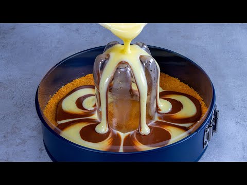 Видео: Если бы я раньше узнала об этом трюке с бутылкой, мои торты выглядели бы как в сказке