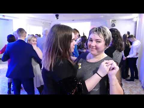 Видео: ВЕСІЛЬНІ ПІСНІ. СПІВАЄ ПРИКАРПАТТЯ 7