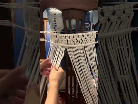 Видео: Первая часть сумочки макраме,лицевая сторона 