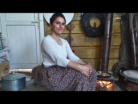Видео: Традиционный суп ~ Стрижка по старинке ~ Деревенские дела