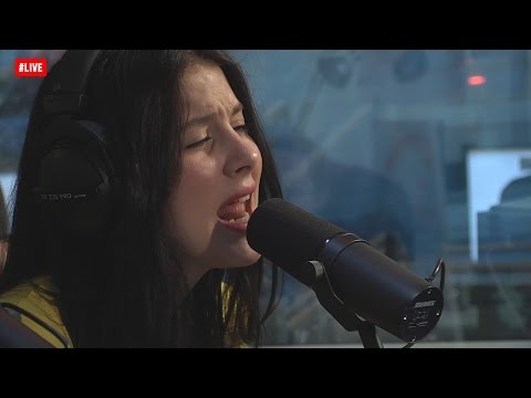 Видео: ВИА Гра - Девушки Из Высшего Общества (В.Меладзе) LIVE @ Авторадио
